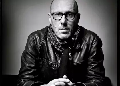 AnyConv.com__christophe-pillet-theredlist_2019112720401212uSShfLUR