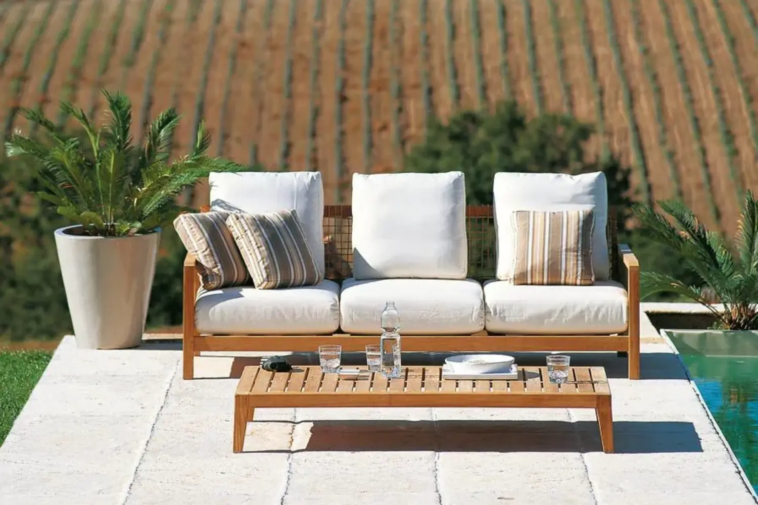 Sofá Synthesis WaProLace 210cm