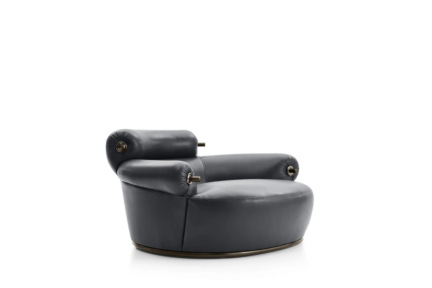 Armchair Toro 02