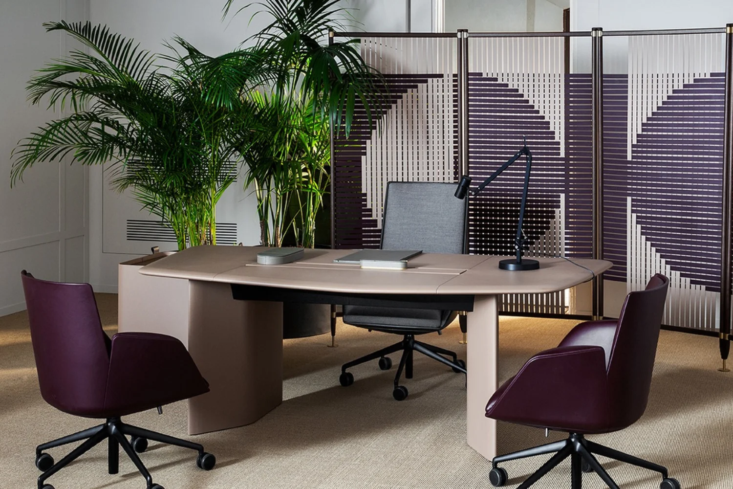 Escrivaninha Trust Iconic 3