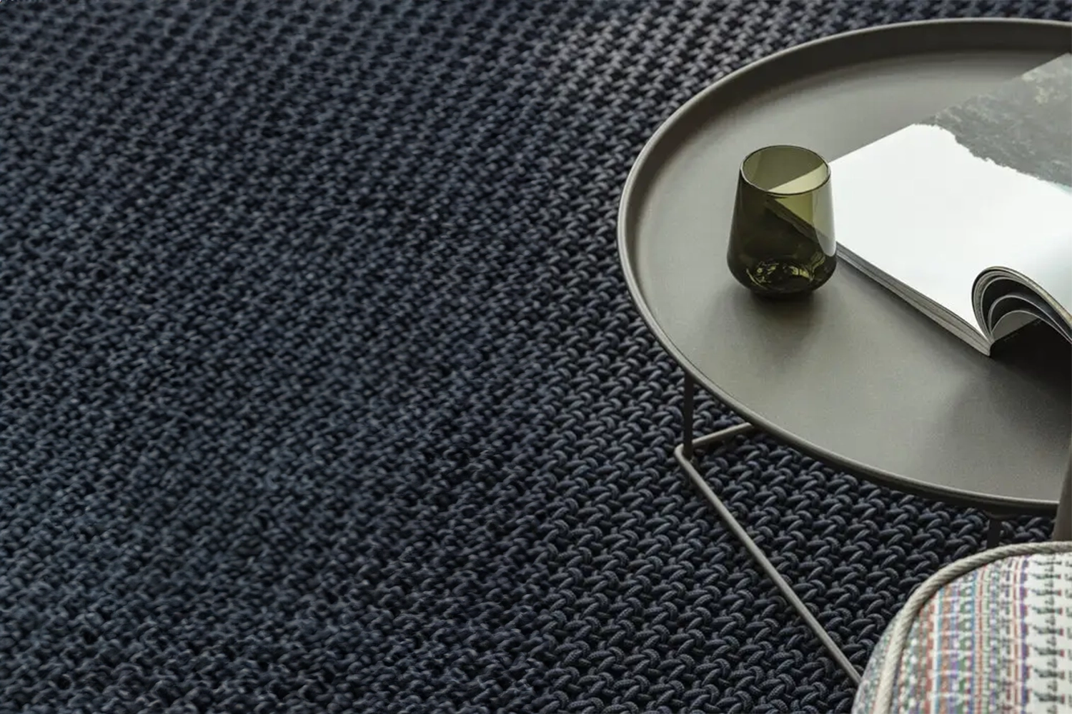 C02_Gallery_1_109_outdoor_small-table_Fat-Fat-Outdoor_A-02