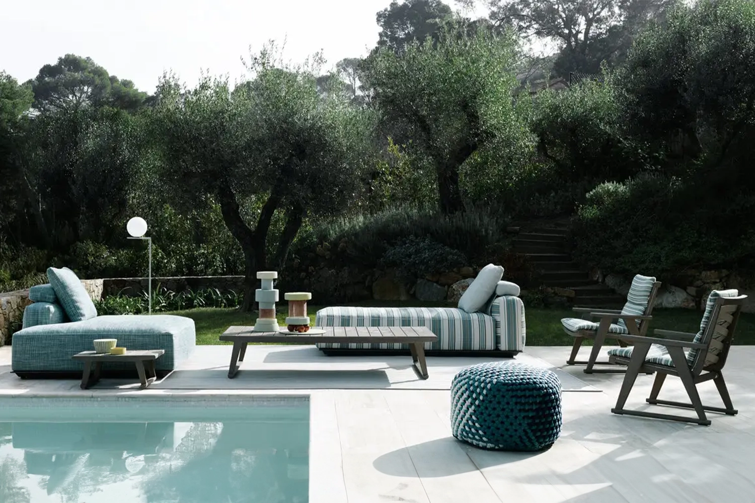 C02_Gallery_1_120_outdoor_sofa_Hybrid_A-02_4