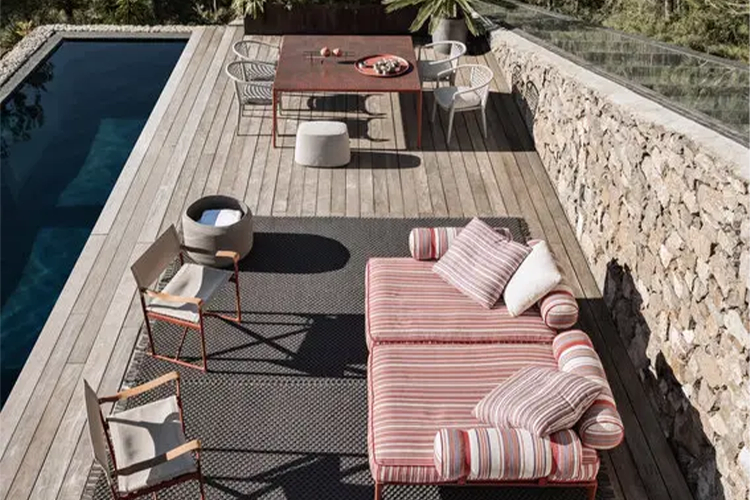 C06_Gallery_5_131_outdoor_sofa_Ribes_A-03_4