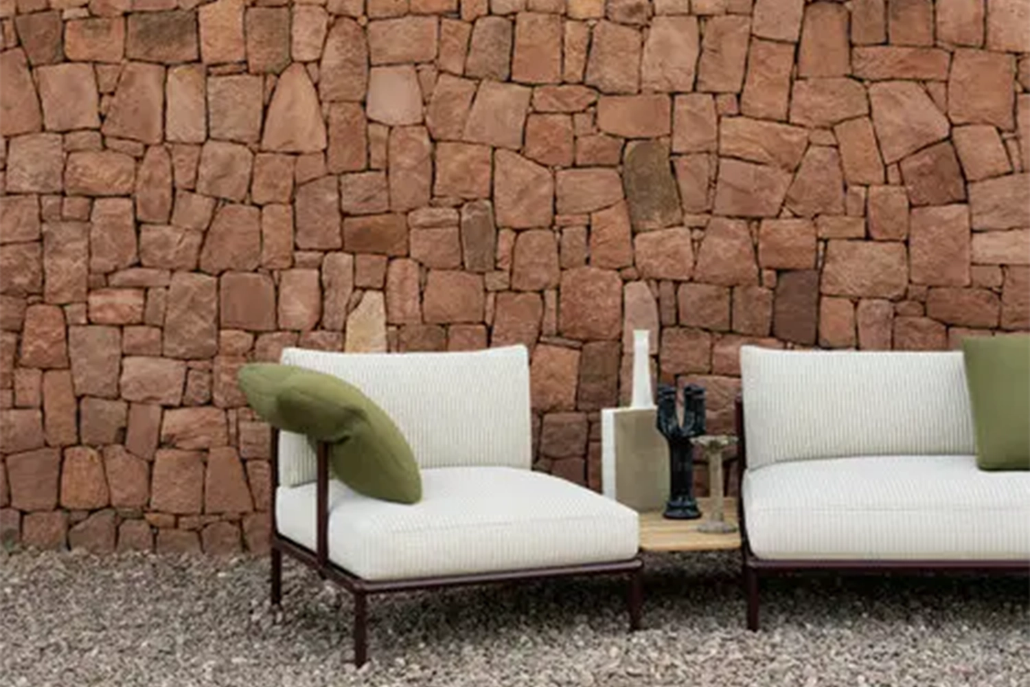 C07_Gallery_6_367699_outdoor_sofa_Nooch_A-10_1