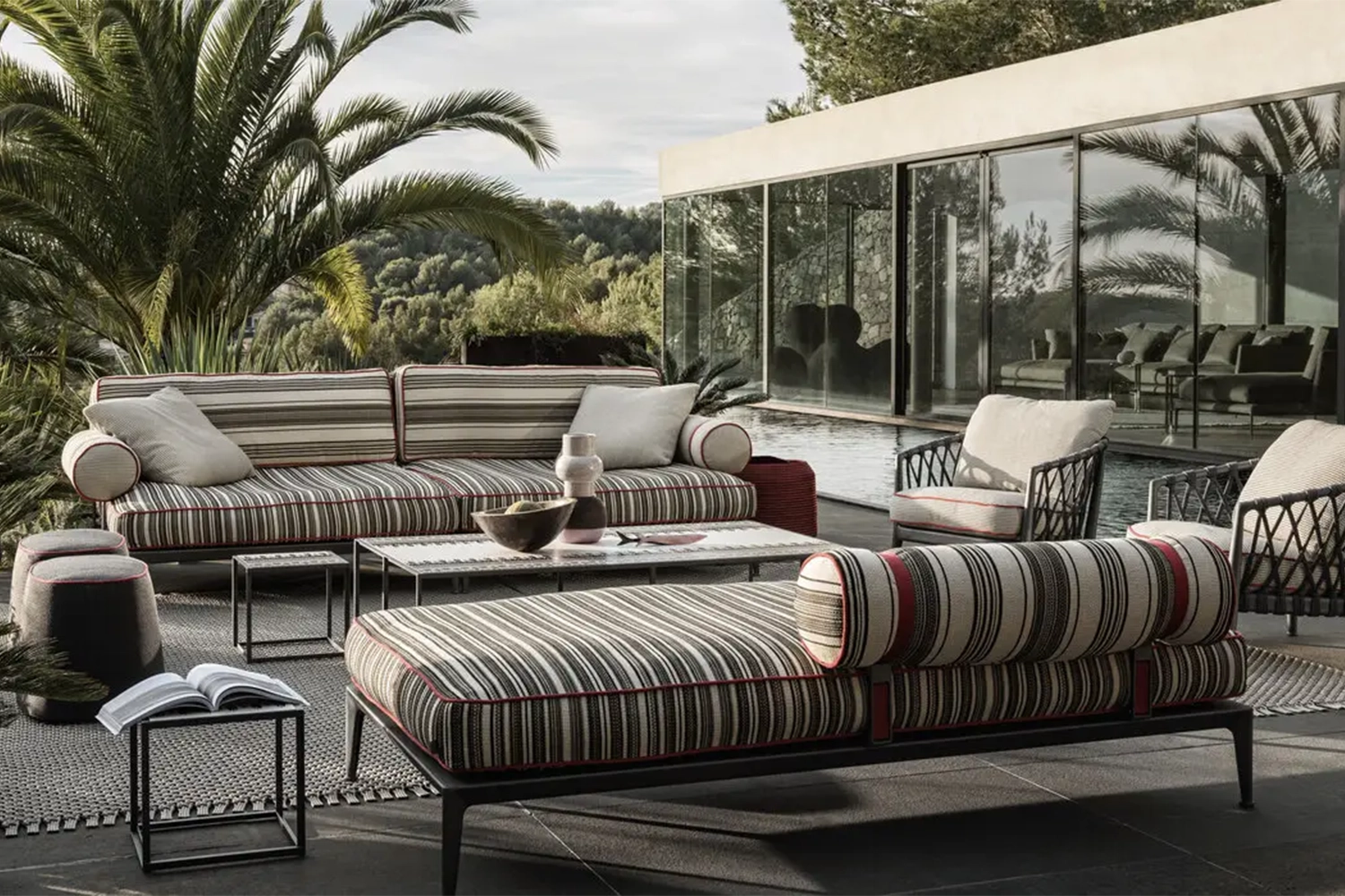 C09_Gallery_8_131_outdoor_sofa_Ribes_A-10_4