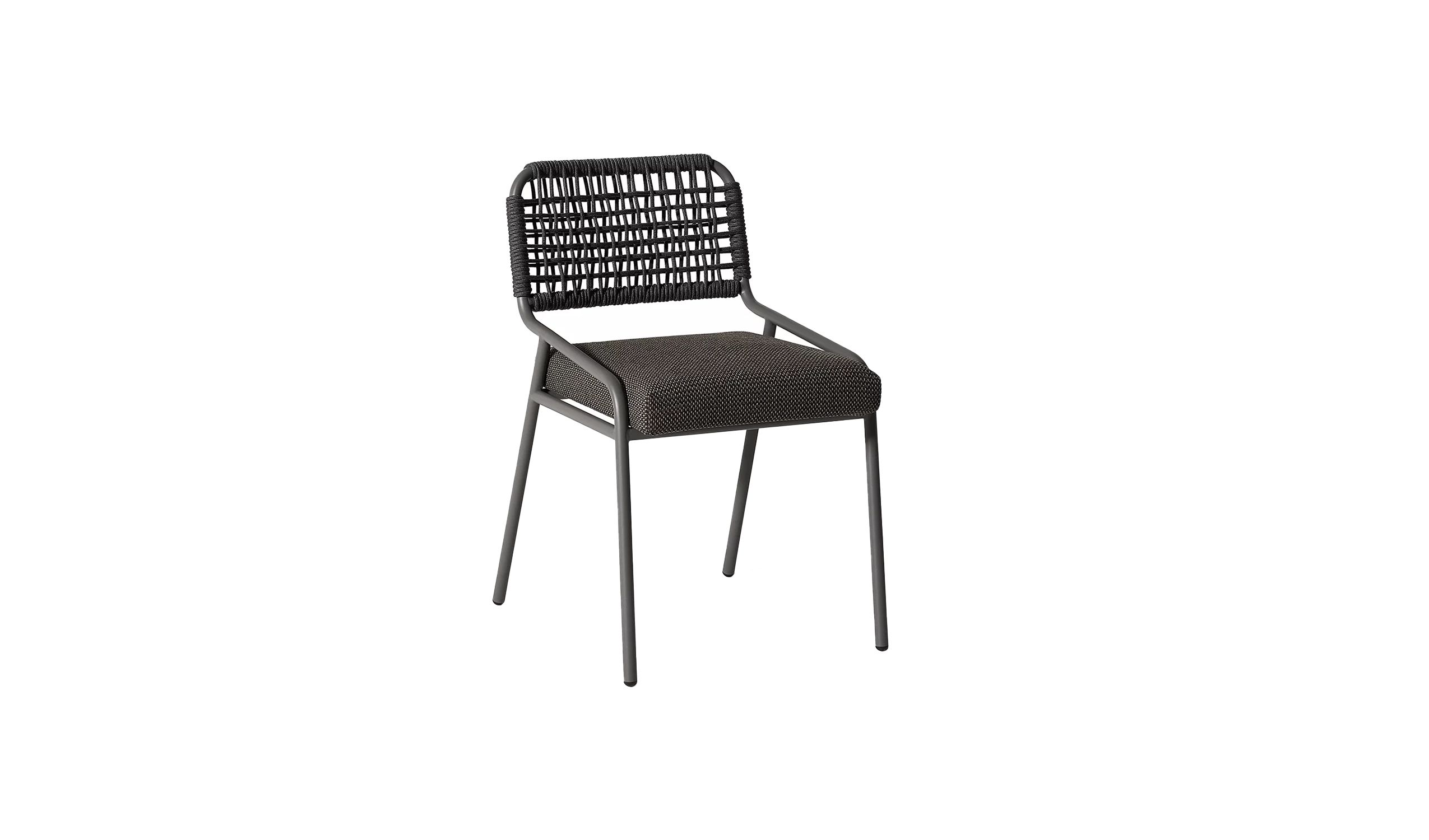 CAPA04_Tai-open-air-chair-02-1830x1245-1