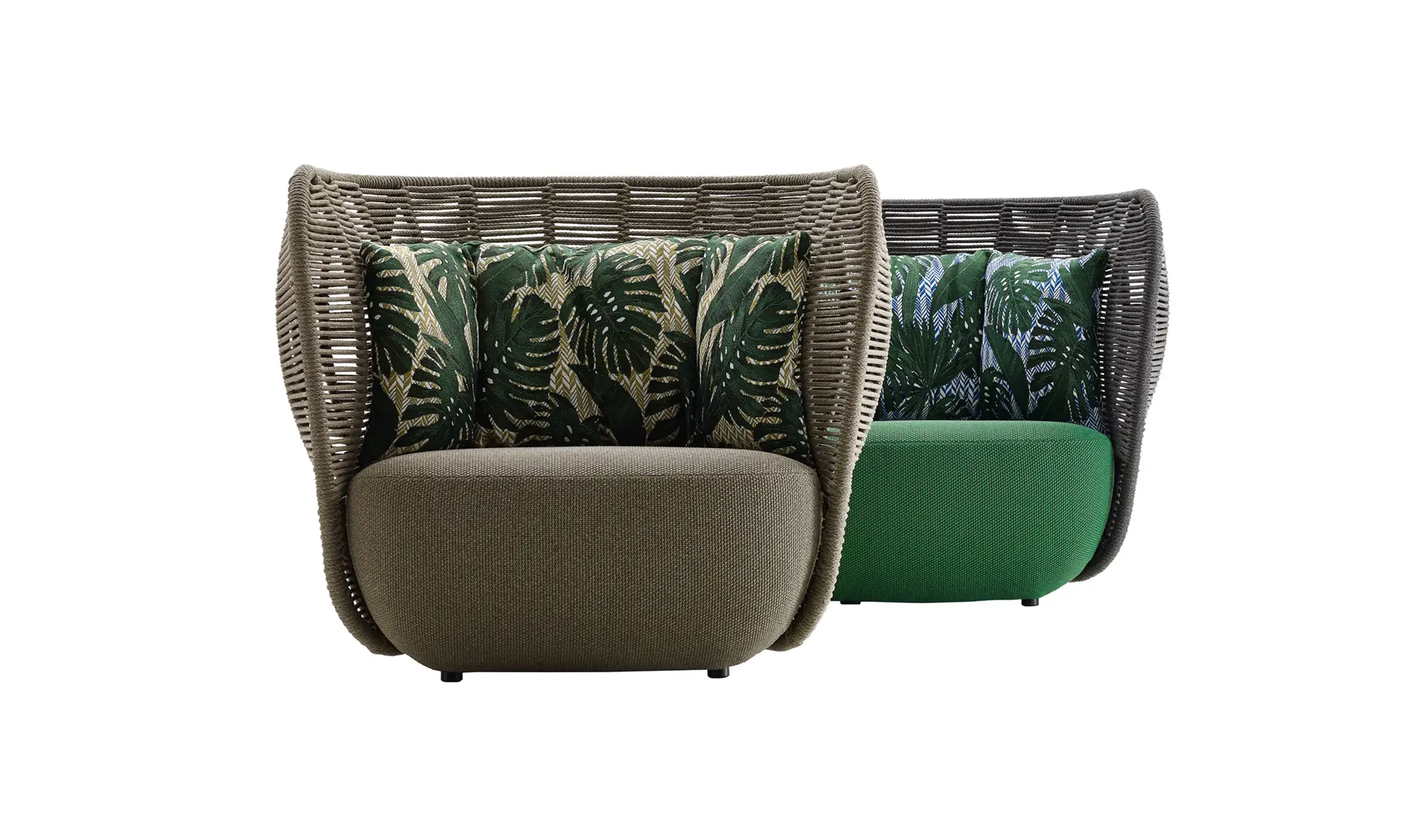 CAPA05_Slider_4_94_outdoor_armchair_Bay_04_1