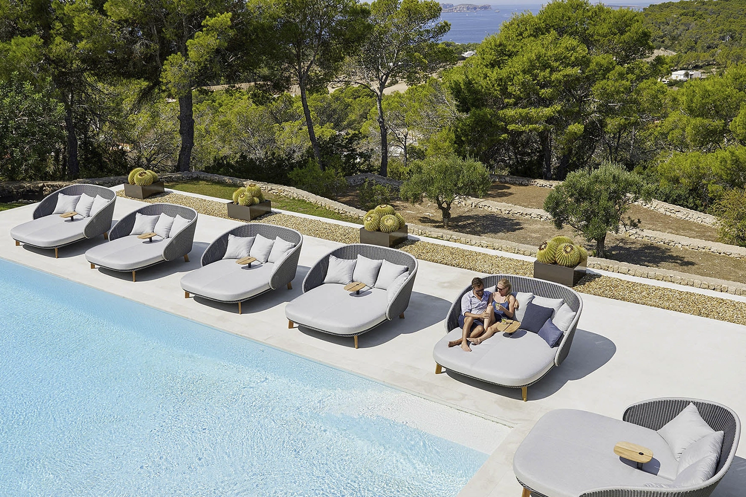 Espreguiçadeira Peacock