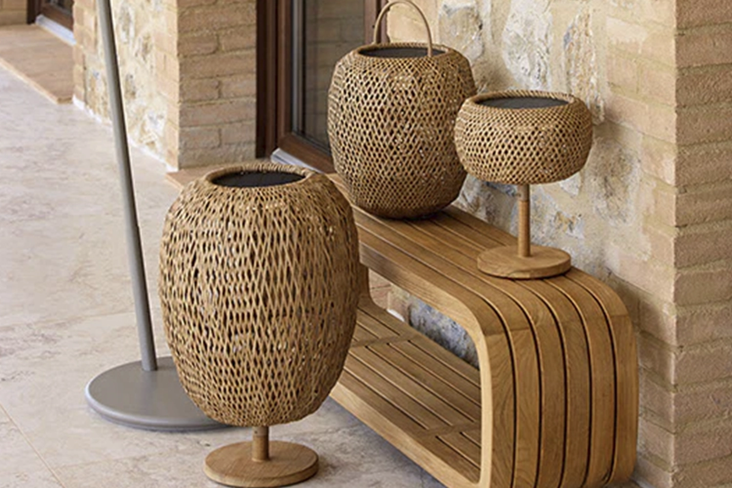 Luminária de Mesa Illusion Média