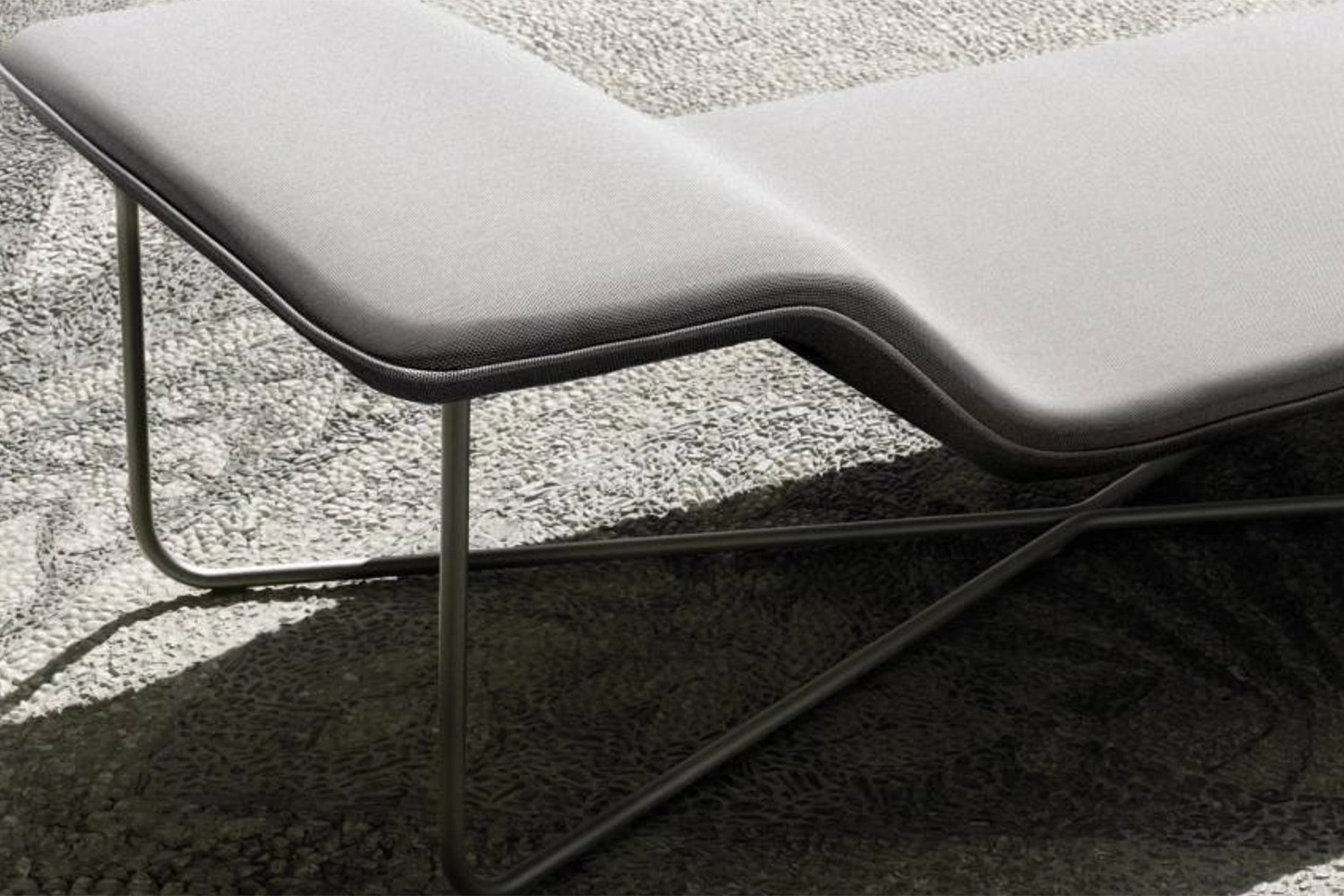 C1-Clivio-chaise-longue-1