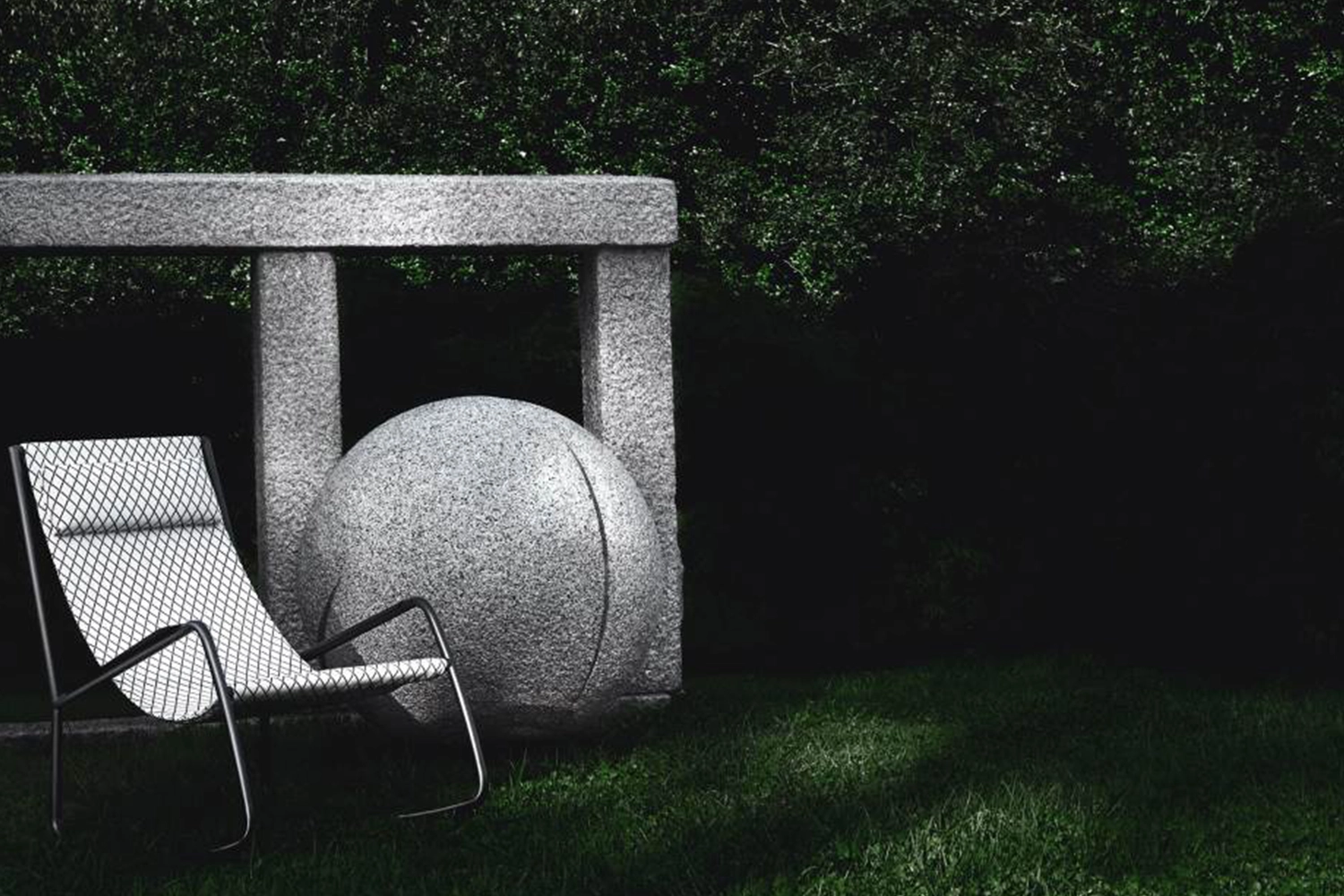 C1-Flow-Armchair