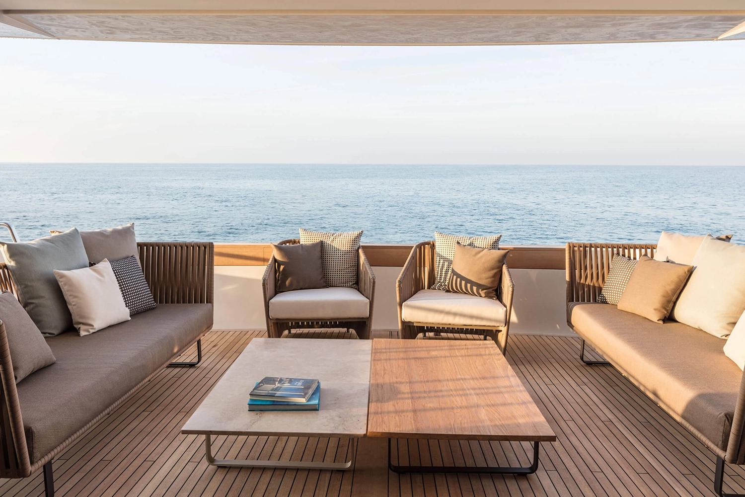 Mesa de Centro Bitta / Lounge