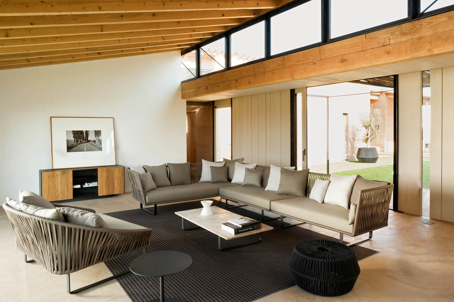 Mesa de Centro Bitta / Lounge