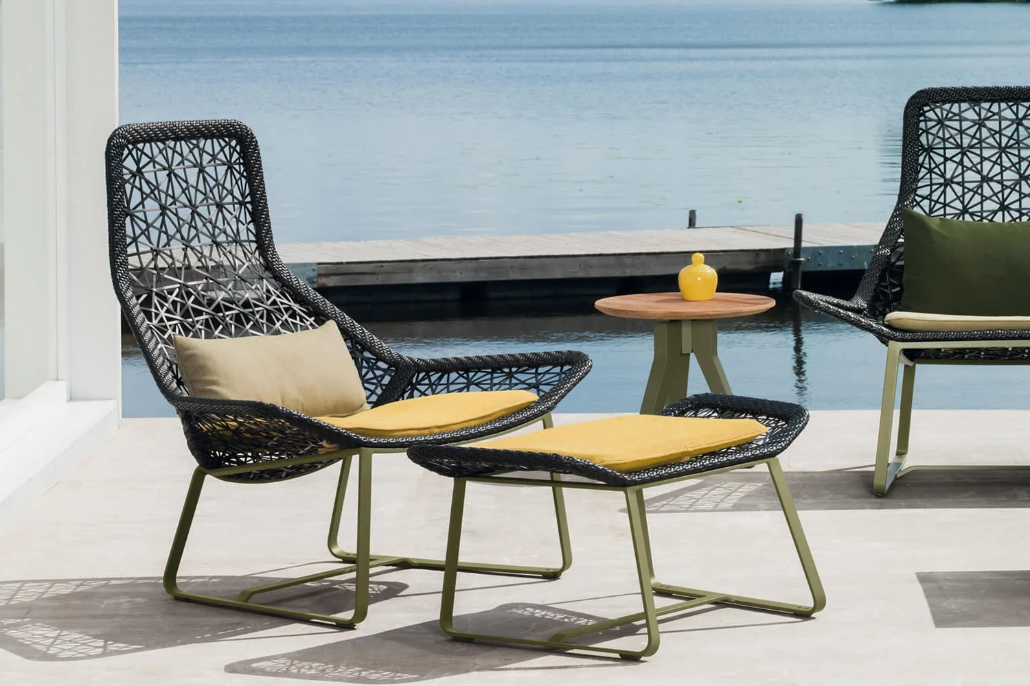 Poltrona Maia Aluminium e Teak