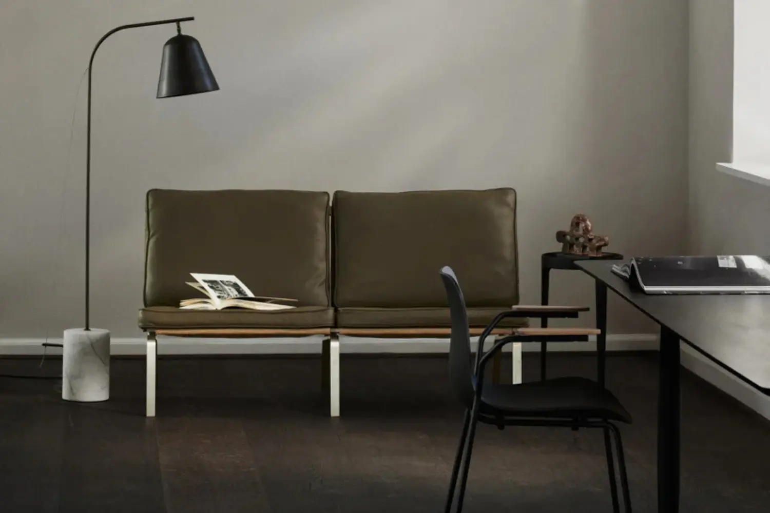 Sofá two seater (3)