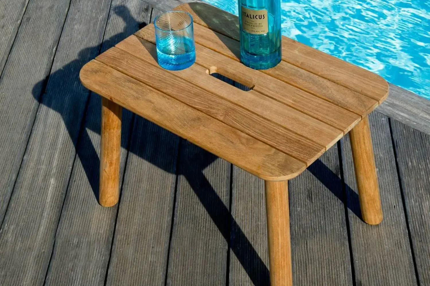 Mesa Lateral Pevero Ilha com rodas''