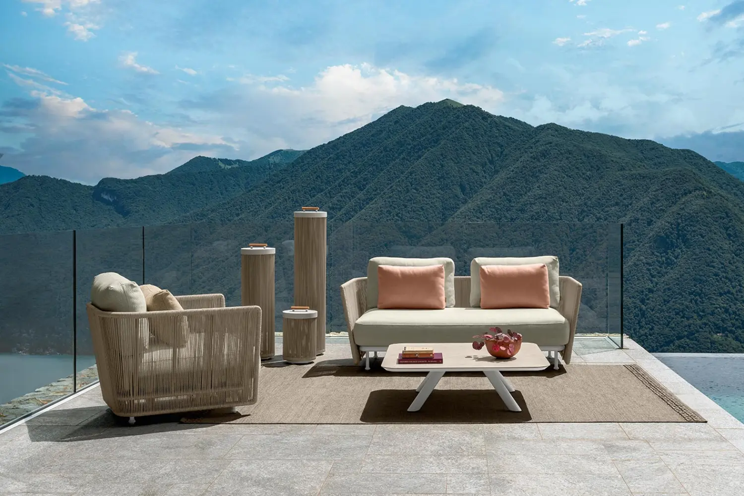 Luminária de Piso Coral''