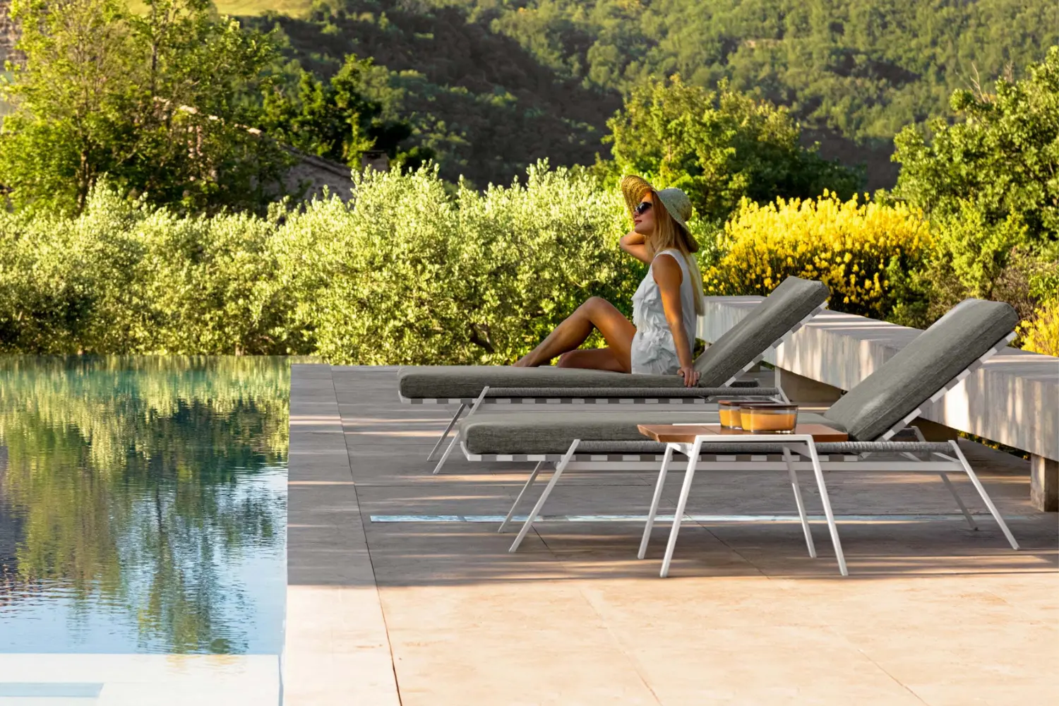 Mesa Lateral Cottage''