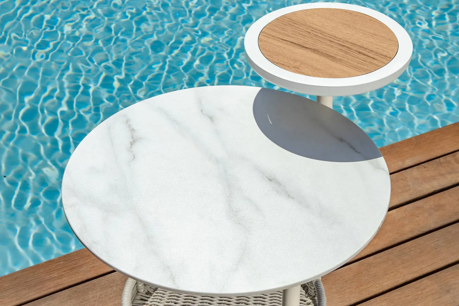 Mesa Lateral Sylvie''