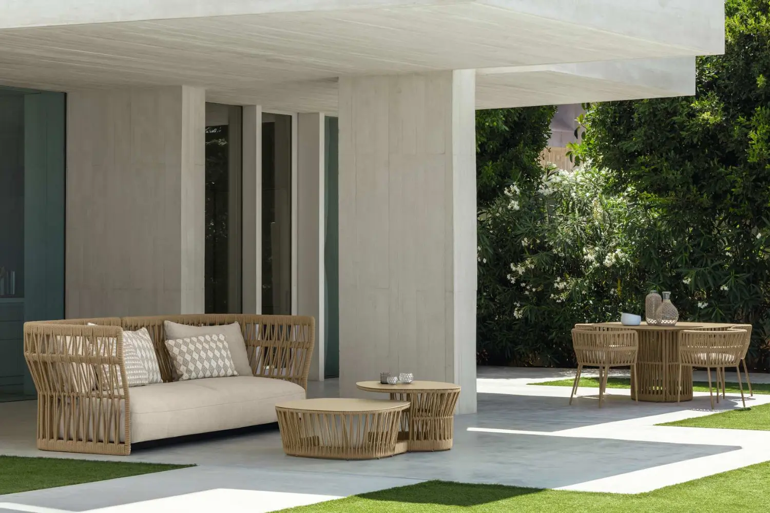 Mesa de Jantar Cliff''