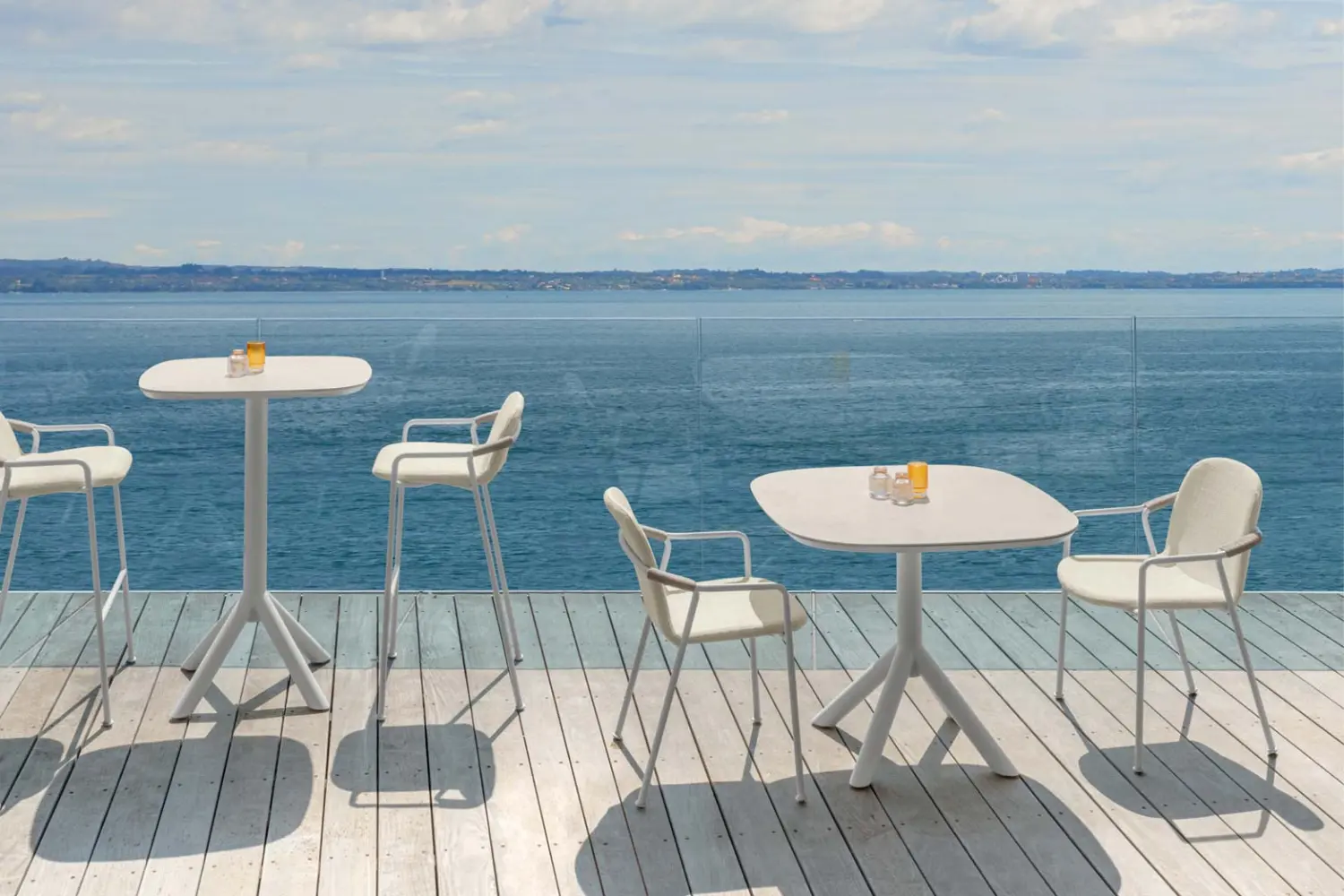 Mesa de Jantar Coral''