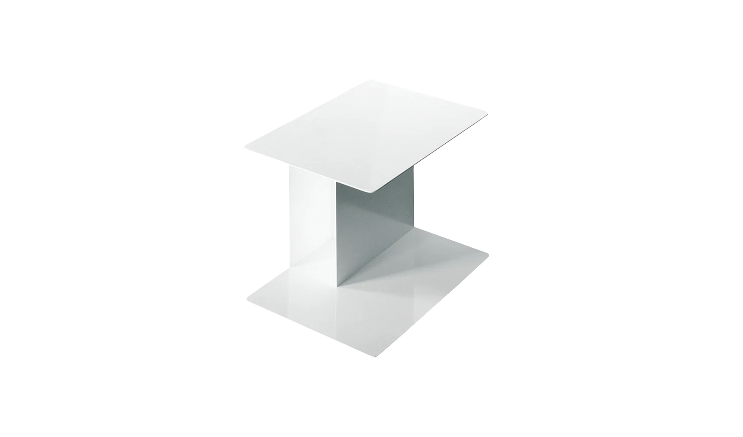 family-lounge-coffee-table-livin,