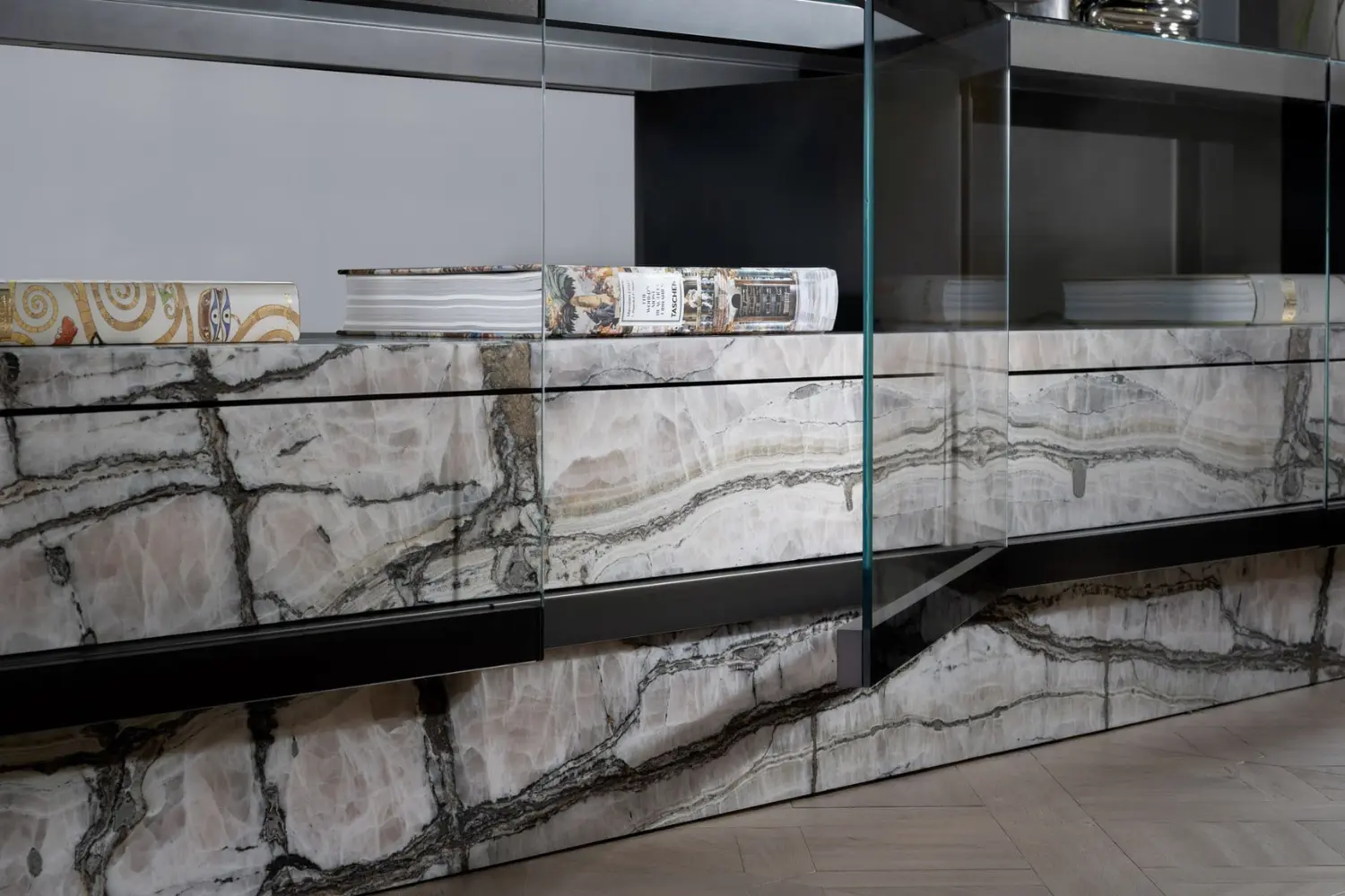 Gabinete Teke EVO (2)