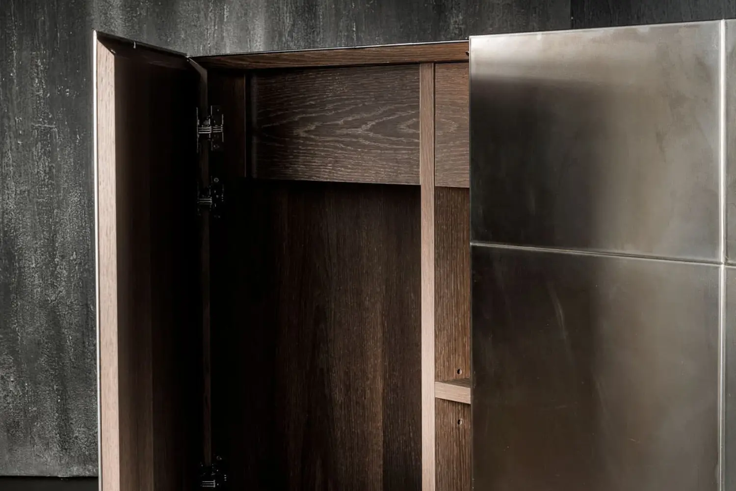 gabinete slim side high