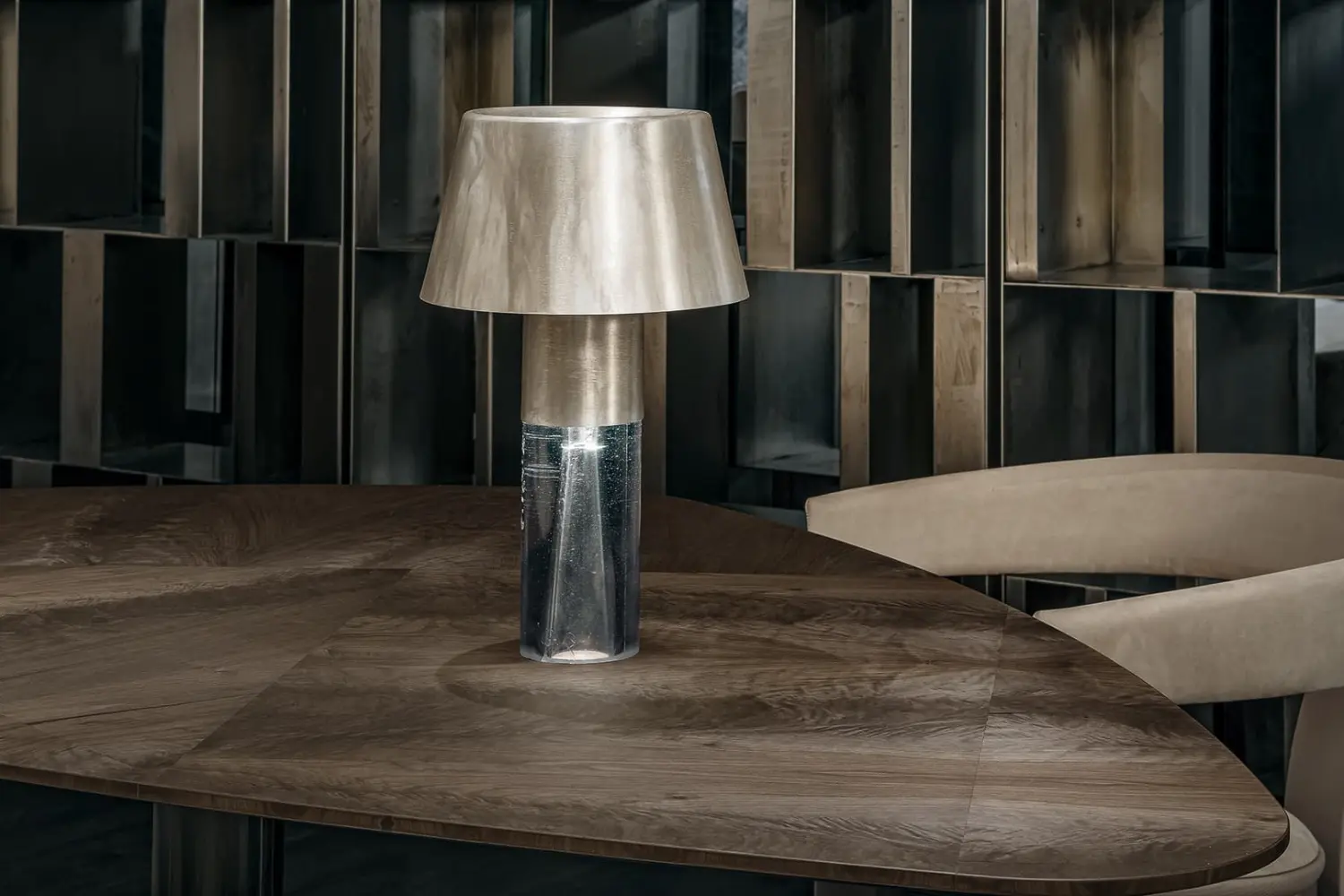 luminaria ghost table lamp