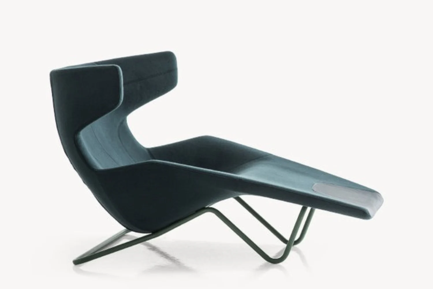 Chaise Longue Take a Line For a Walk 1