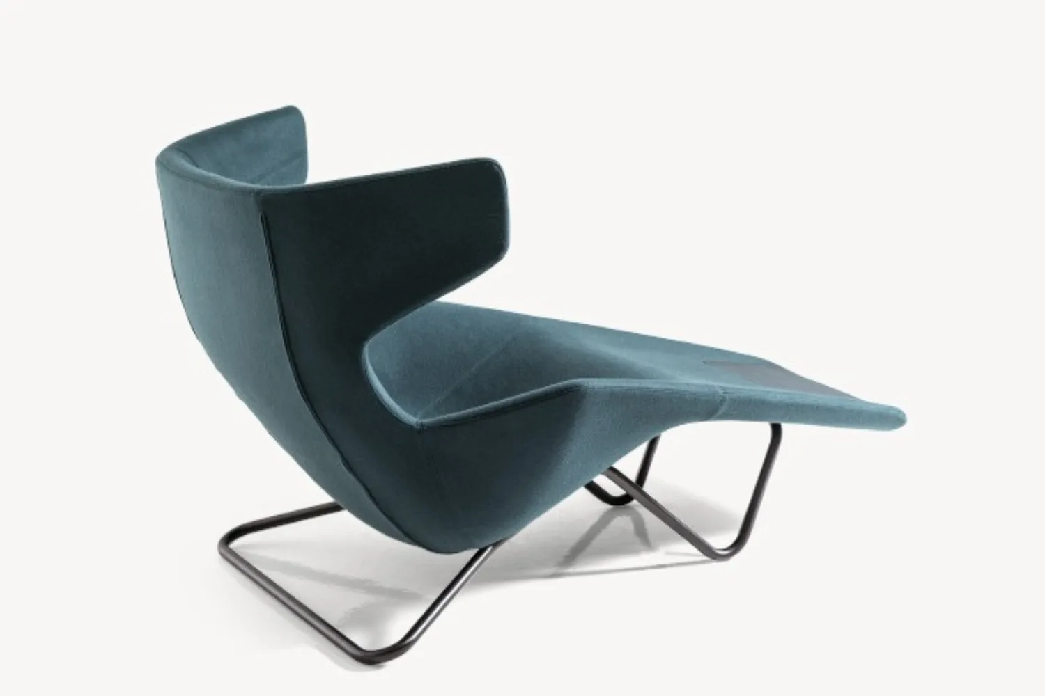 Chaise Longue Take a Line For a Walk 2