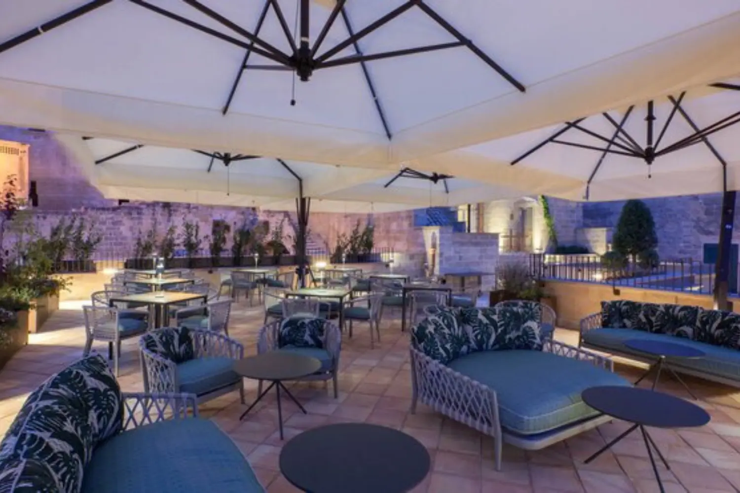 Ombrelone_Side Pole Quadruplo (2)