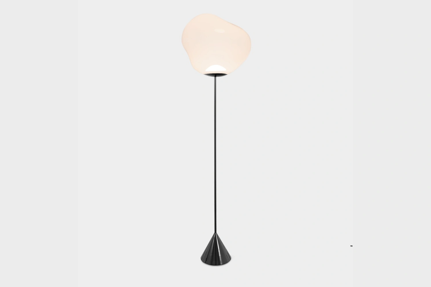 Luminária de Piso Melt Cone Slim 3