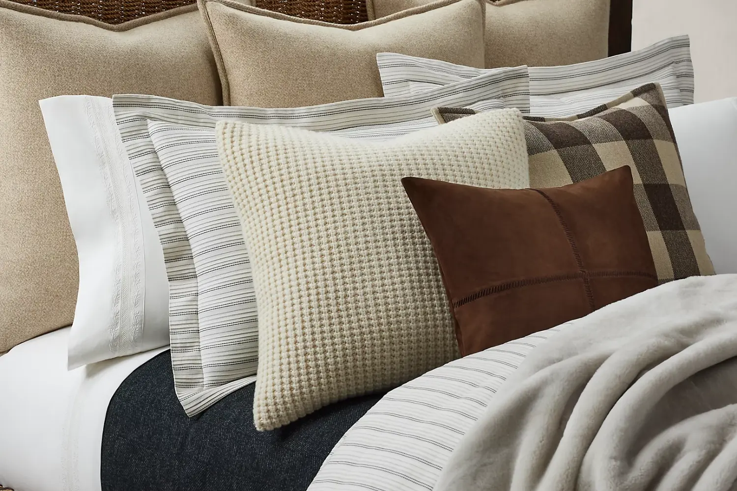 Almofada Reese Throw1