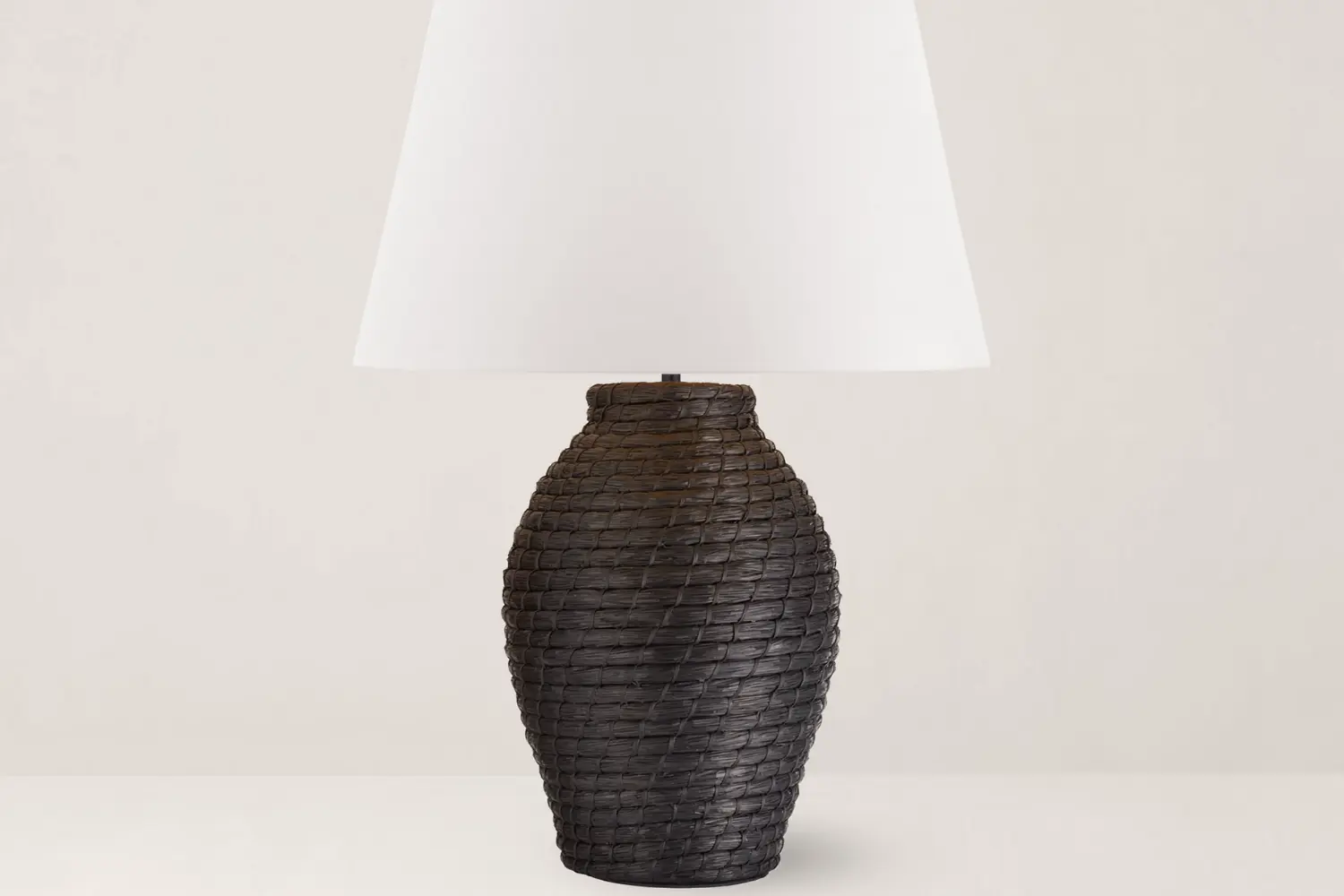 Luminária de Mesa Lohan2