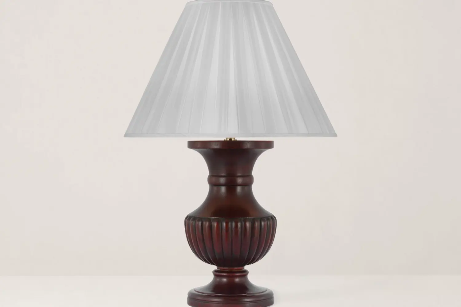 Luminária de Mesa Tisdale2