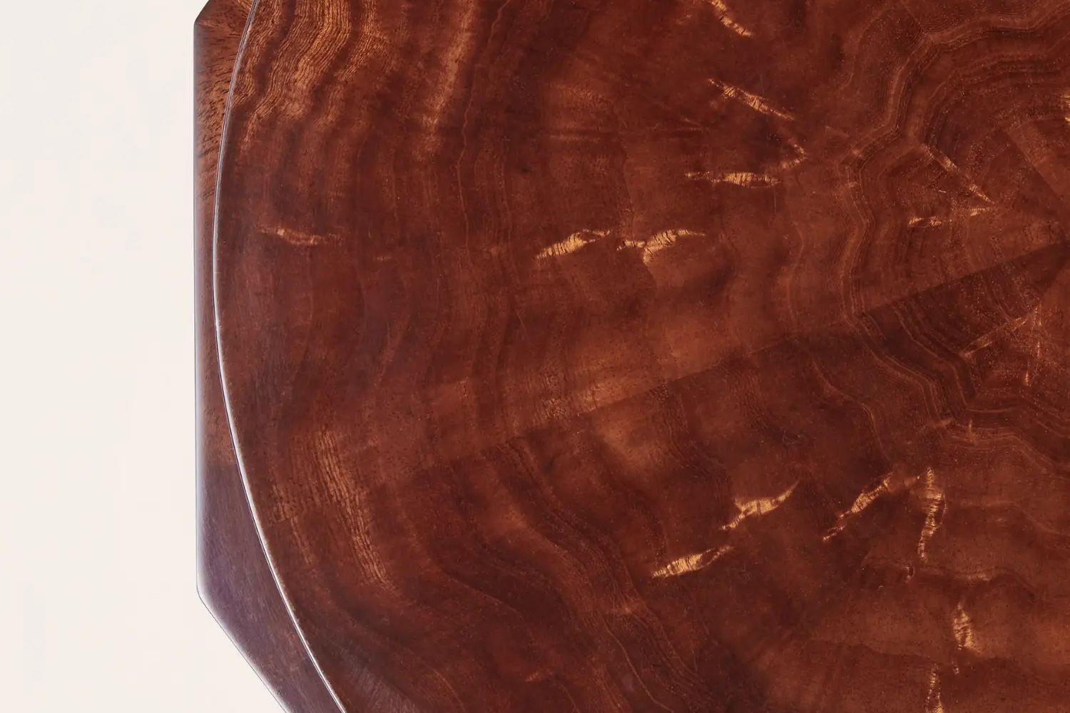 Mesa Lateral Perrin2