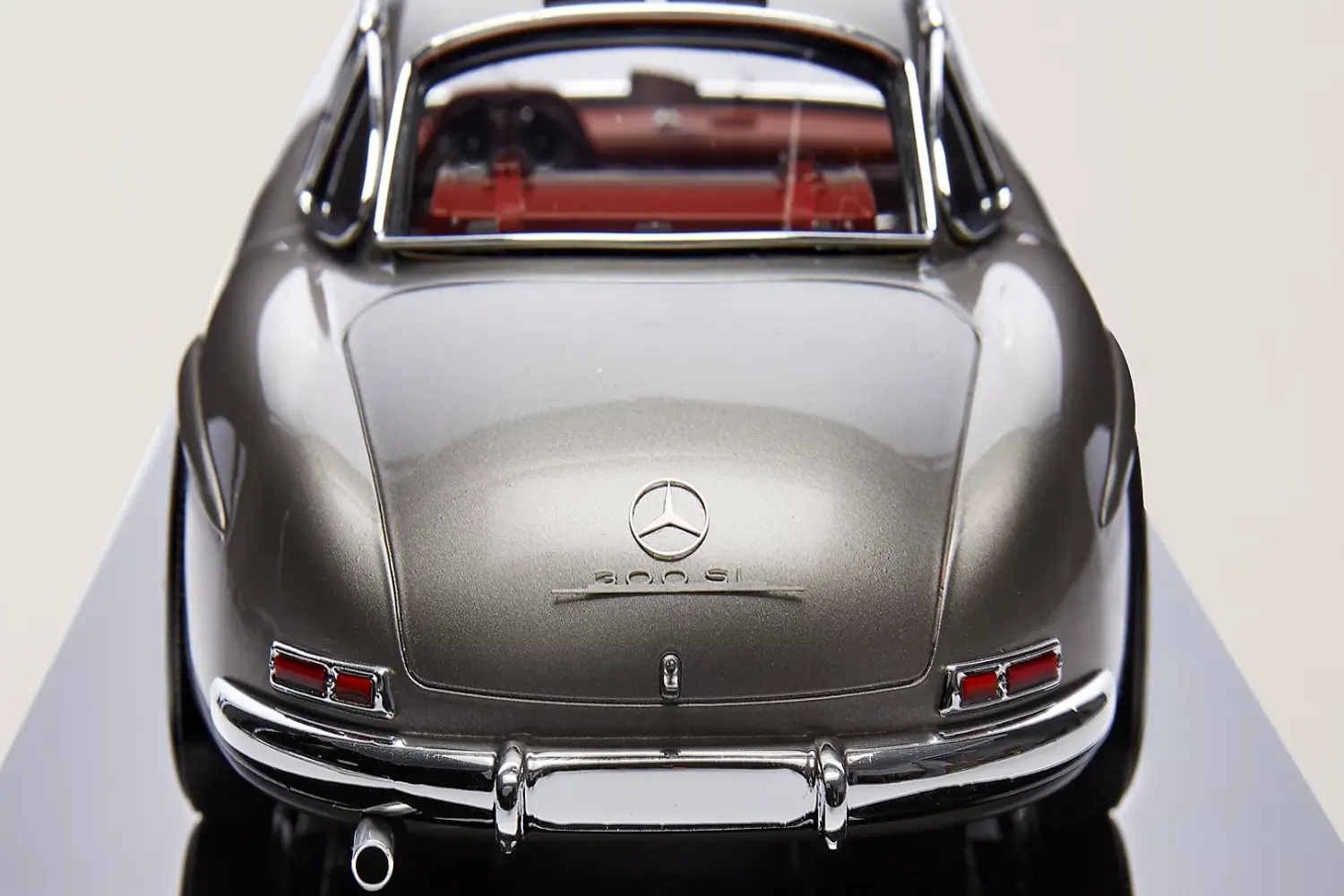 Objeto Mercedez-Benz Gullwing Coupe2