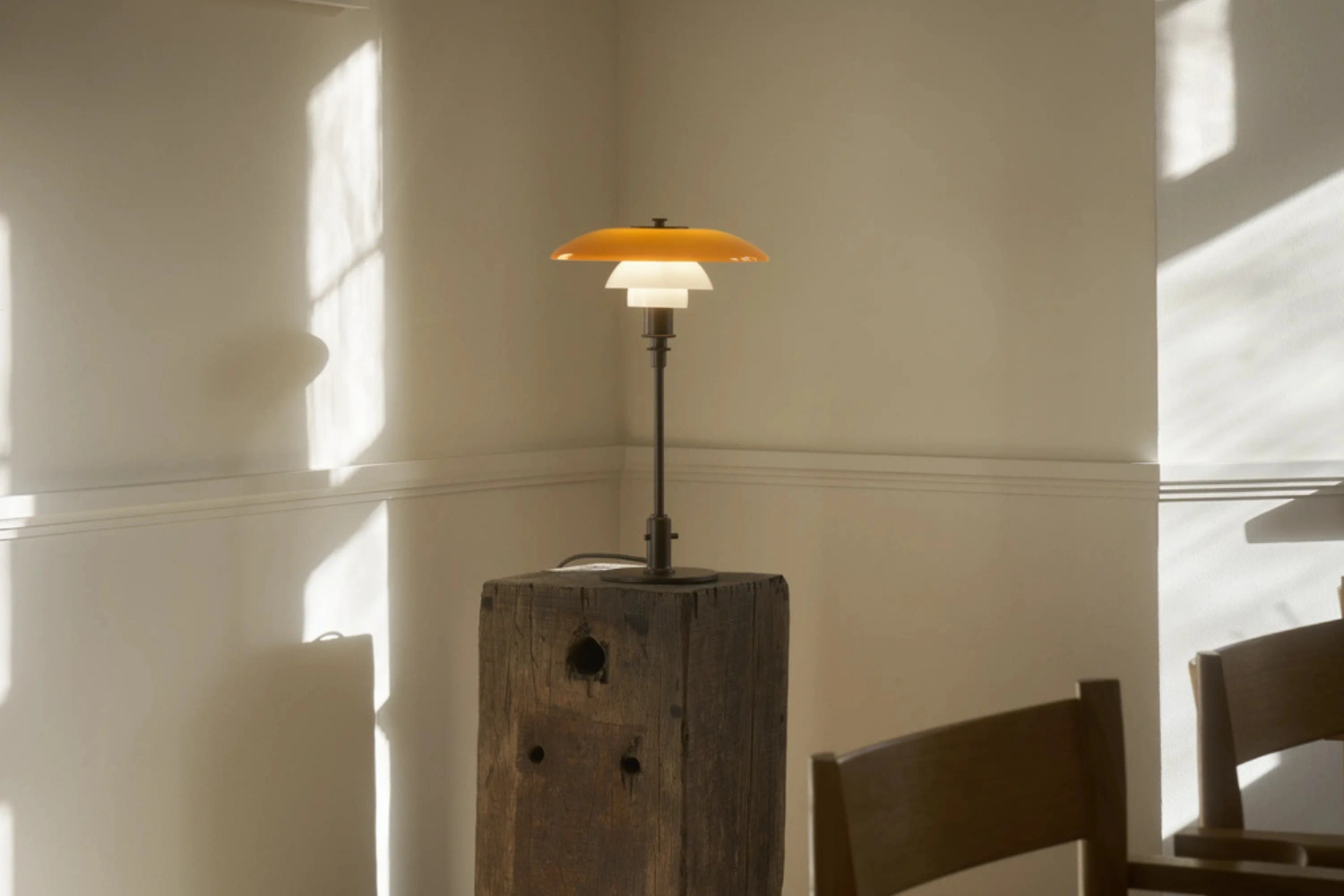PH 32 Table Lamp Centenary Edition 02