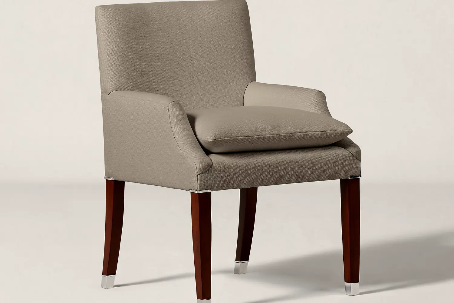Poltrona Lawson Upholstered1