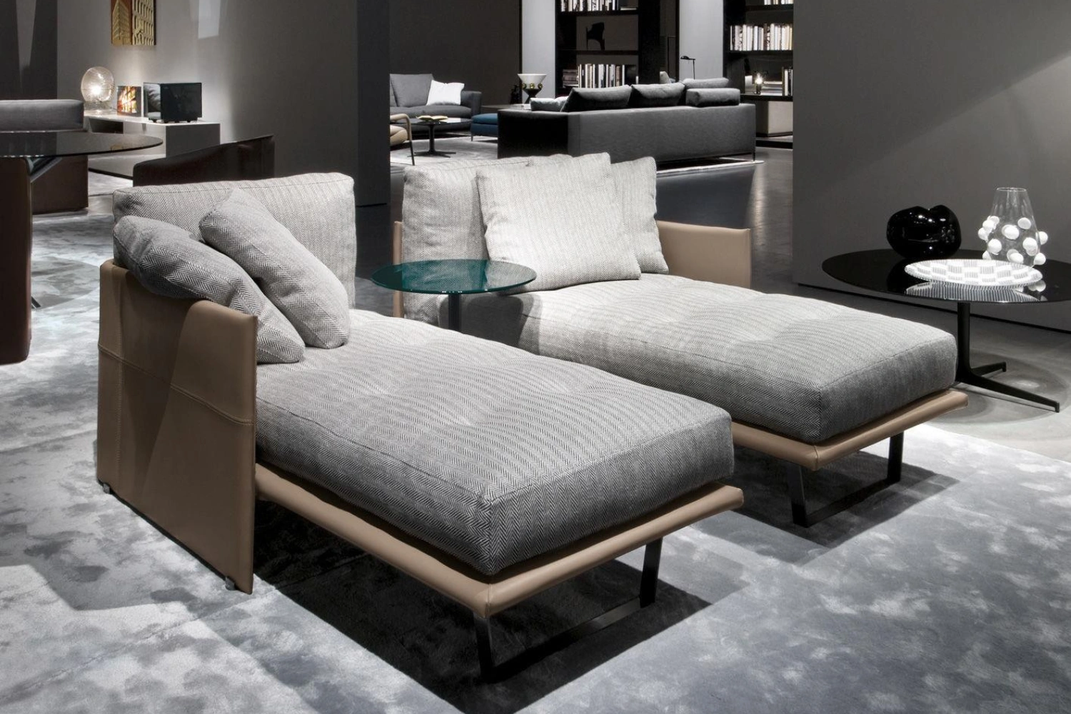 Chaise Longue Luggage 2