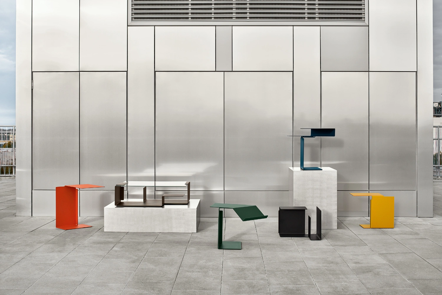 Diana F Side Table 03