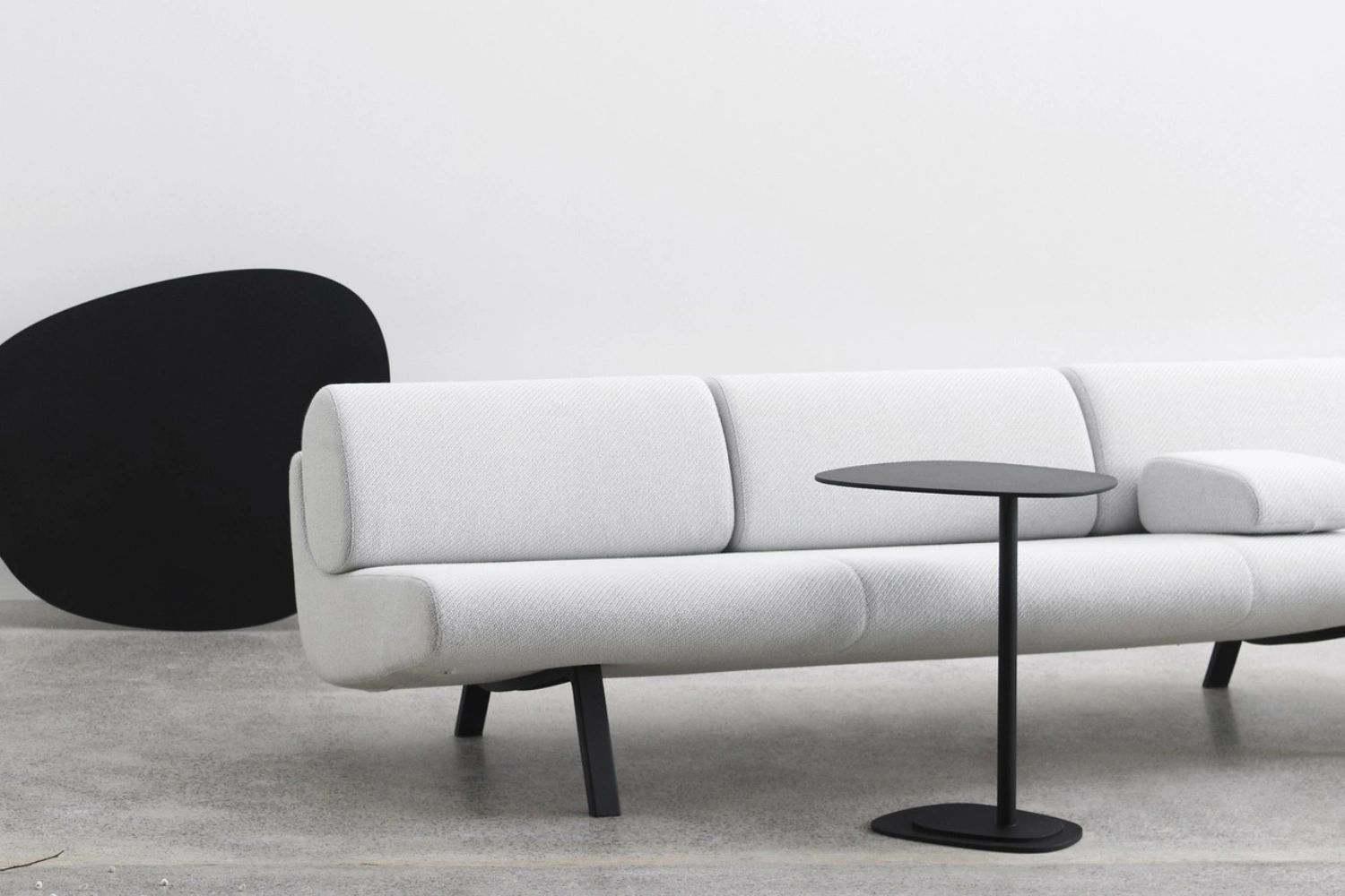 Insula Piccolo Table 04