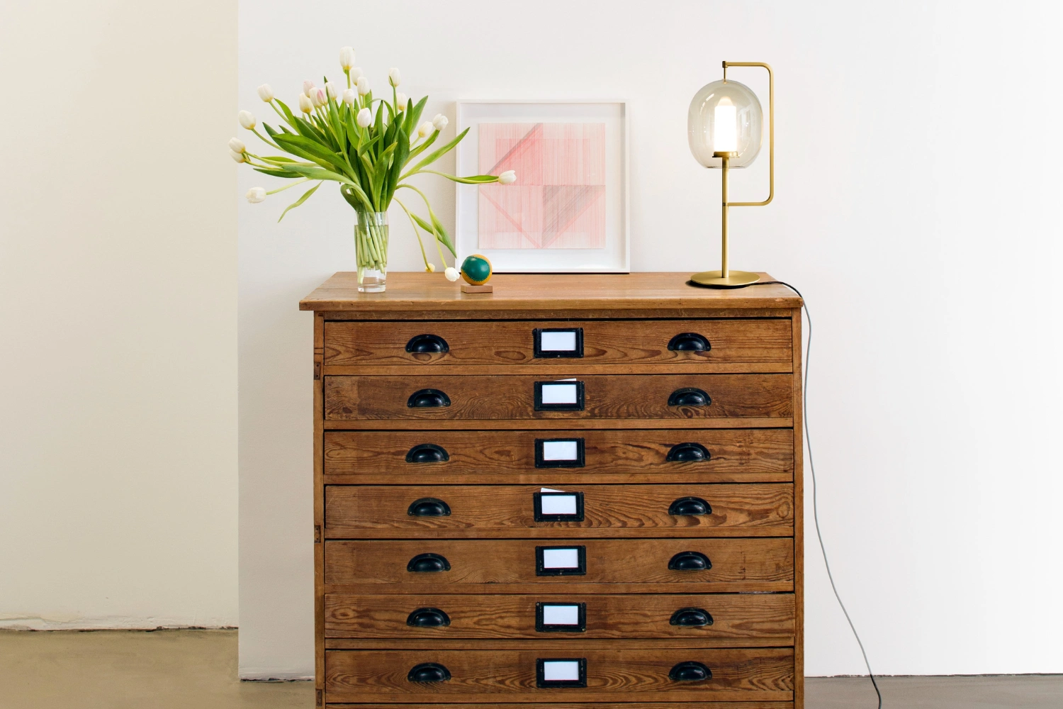 Lantern Light Table Lamp 02