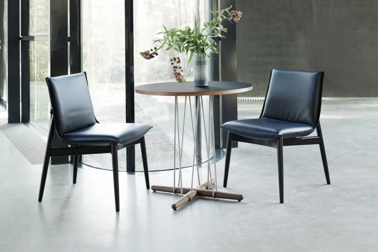 Mesa Bistrot E020 Embrance1