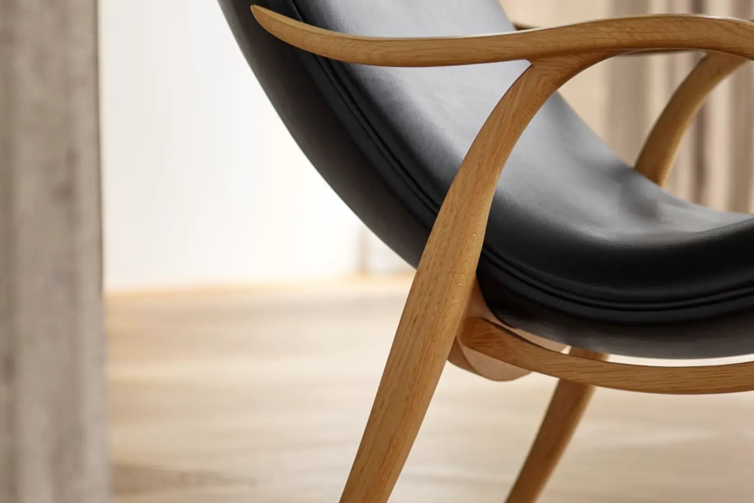 Poltrona FH429 Signature-2