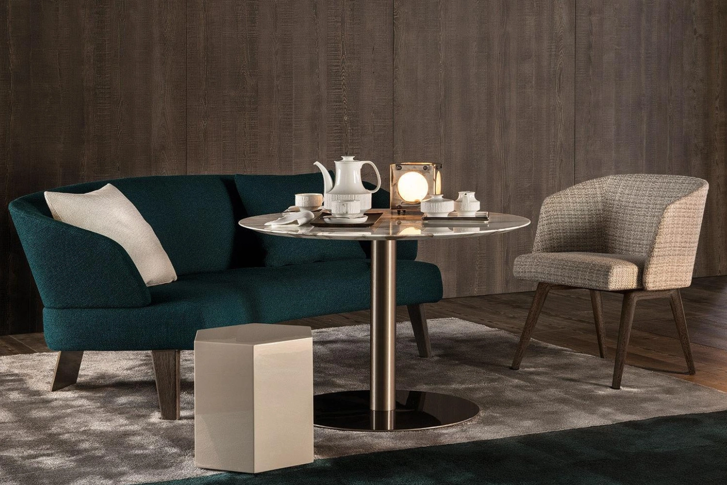 Poltrona Reeves 1