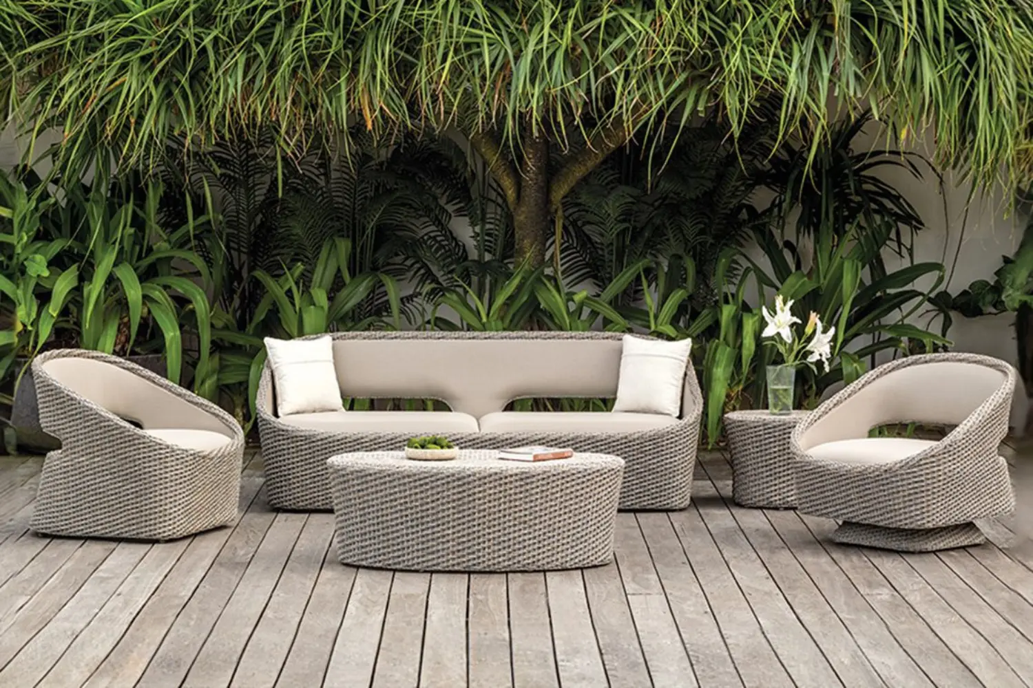 poltrona rotativa biscayne