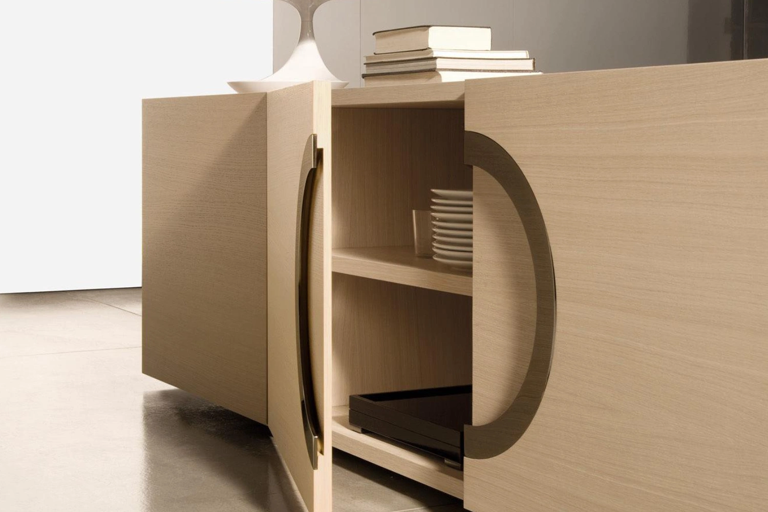 Buffet Archipenko 6