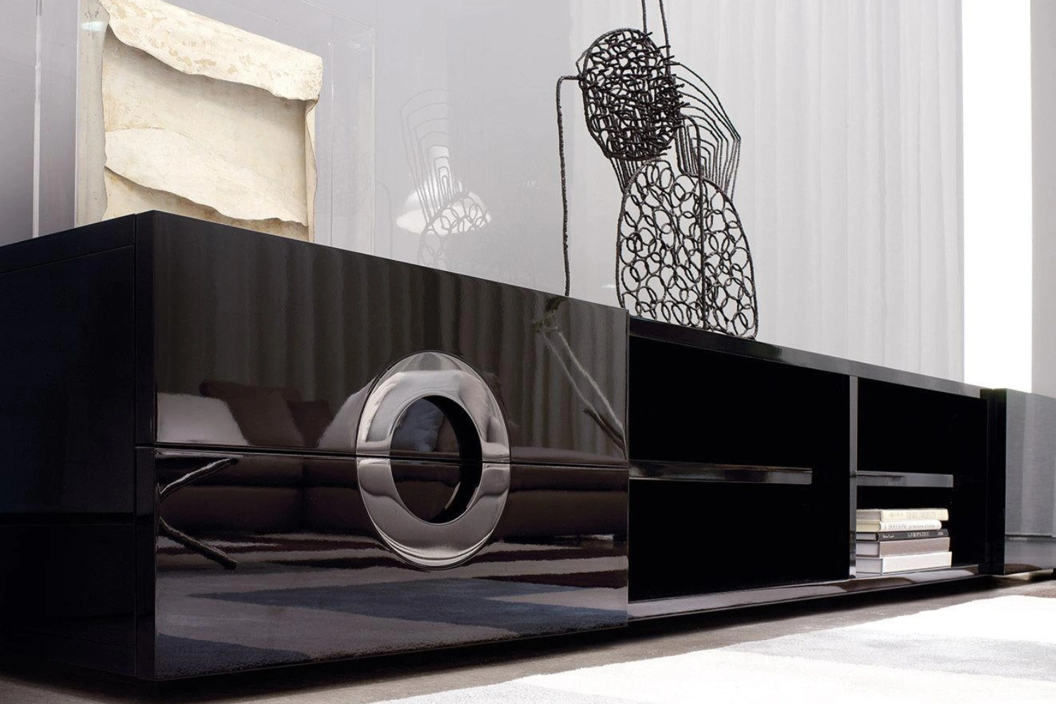 Buffet Archipenko Unit 7